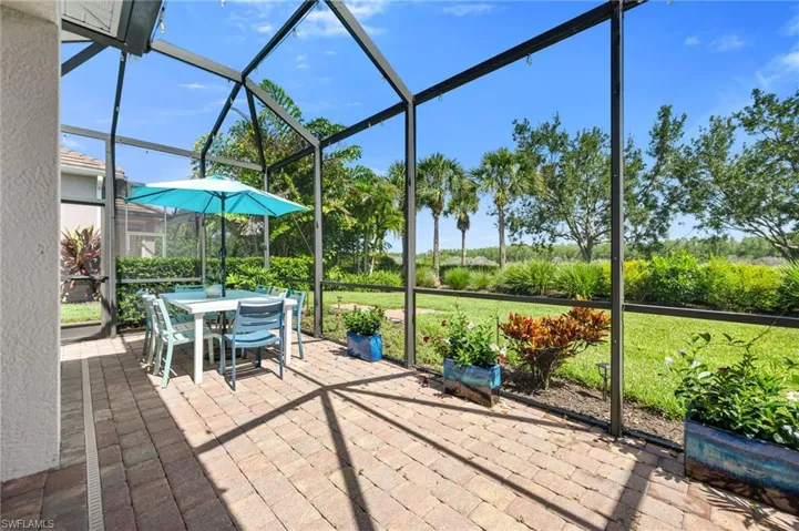 9343 Fieldstone Ln, Naples, Florida 34120