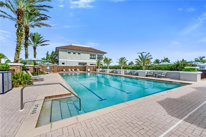 9343 Fieldstone Ln, Naples, Florida 34120