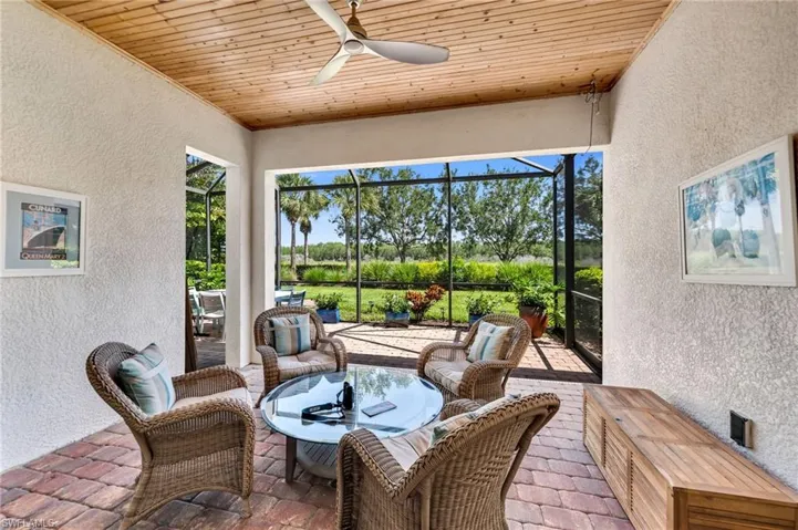 9343 Fieldstone Ln, Naples, Florida 34120