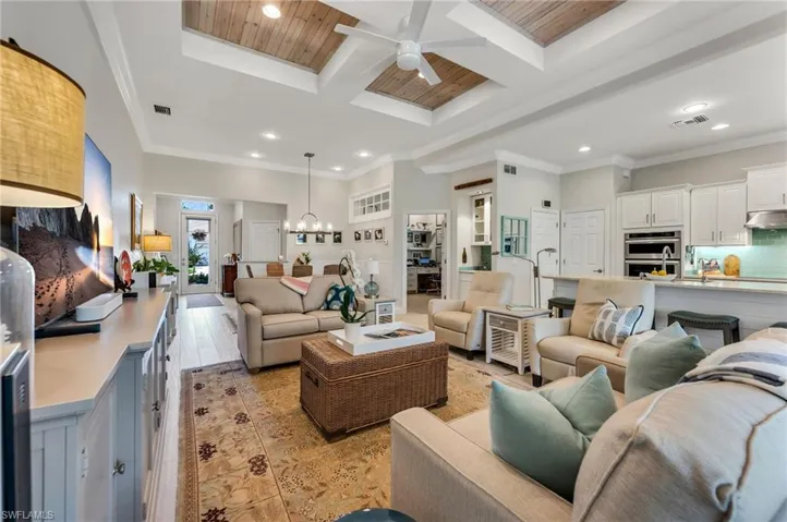 9343 Fieldstone Ln, Naples, Florida 34120