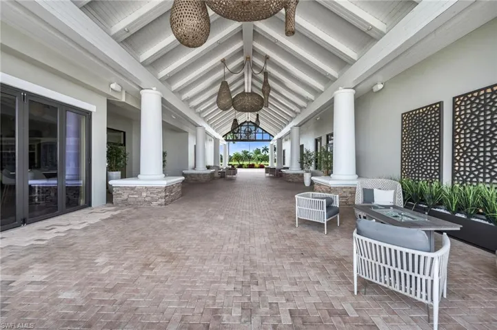 9343 Fieldstone Ln, Naples, Florida 34120