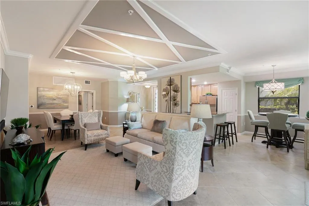 3161 Aviamar CIR, Naples, FL 34114,225036626