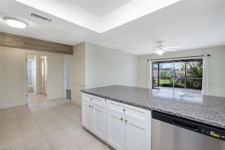 539  105th N AVE, Naples, FL 34108