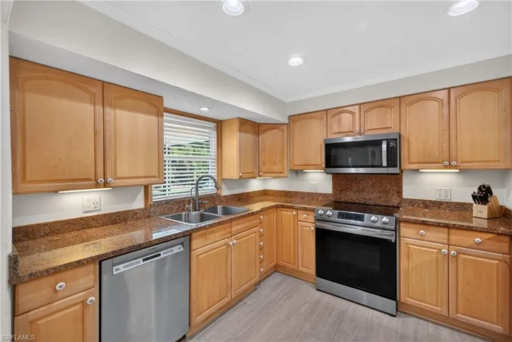 5100 Mahogany Ridge Dr, Naples, Florida 34119