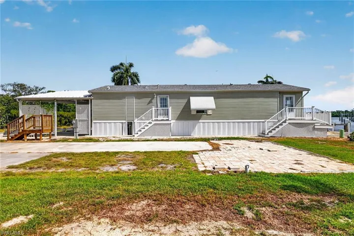 7 Galleon Way, Fort Myers Beach, Florida 33931