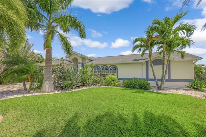 2725 SW 18th AVE, CAPE CORAL FL 33914
