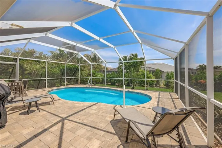 2725 SW 18th AVE, CAPE CORAL FL 33914
