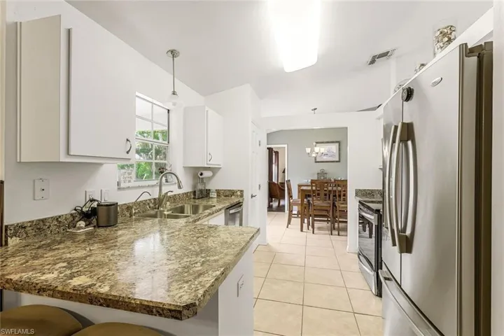 2725 SW 18th AVE, CAPE CORAL FL 33914