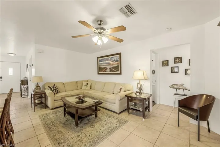 2725 SW 18th AVE, CAPE CORAL FL 33914