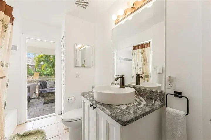 2725 SW 18th AVE, CAPE CORAL FL 33914