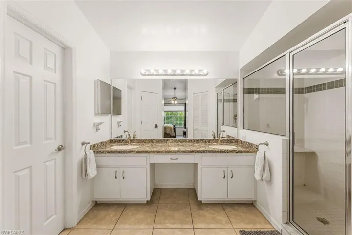 2725 SW 18th AVE, CAPE CORAL FL 33914