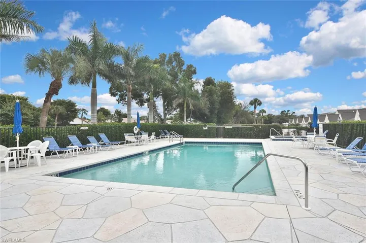 Sometimes the pool area is empty and you have the pool to yourself and sometimes it's social hour at the pool!