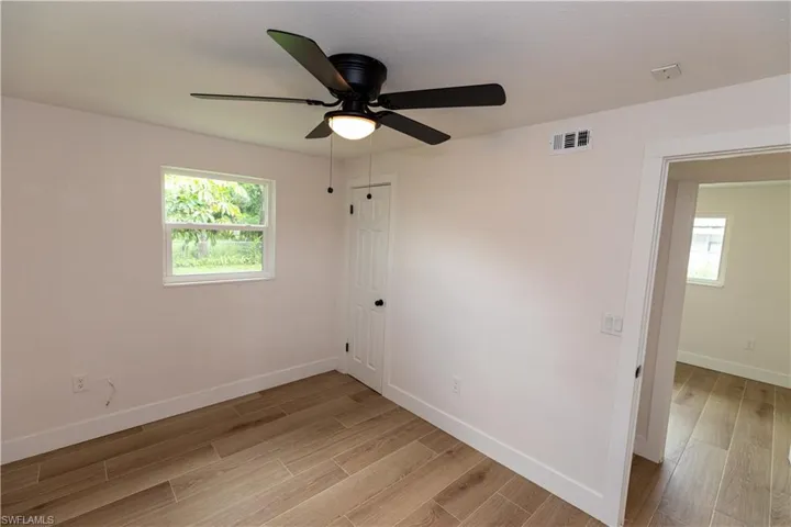 2715 Market St, Fort Myers Fl 33916