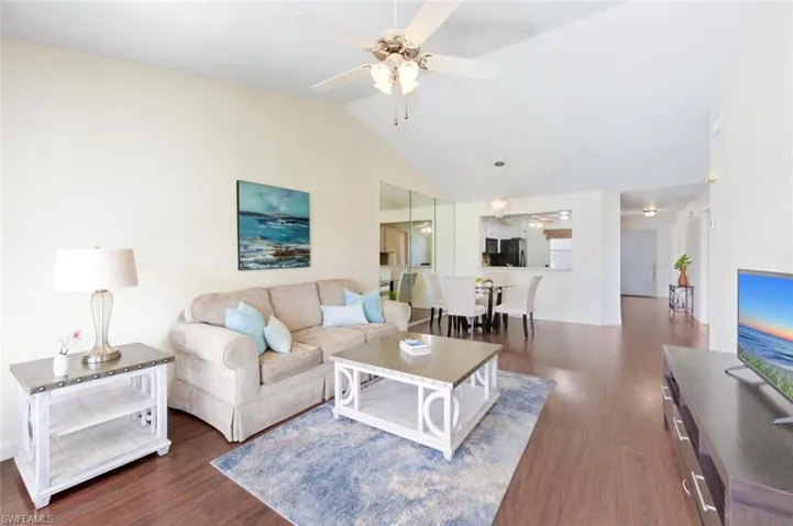 1448 Churchill Cir S201, Naples, Florida 34116