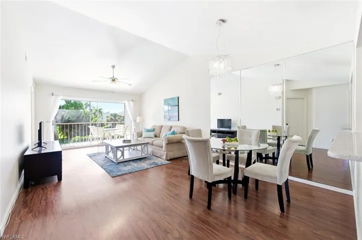 1448 Churchill Cir S201, Naples, Florida 34116