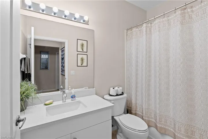 8331 Whiskey Preserve Cir 444, Fort Myers, Florida 33919
