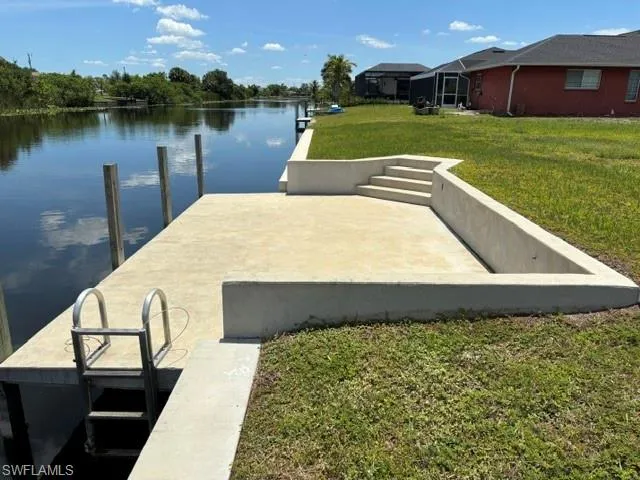 2827 Sw 2nd Ter, Cape Coral, Florida 33991