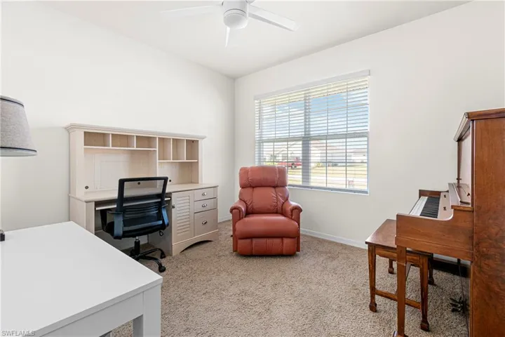 5 NW 8th  PL, Cape Coral, FL 33993