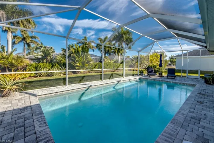 1821 SW 28th  LN, Cape Coral, FL 33914