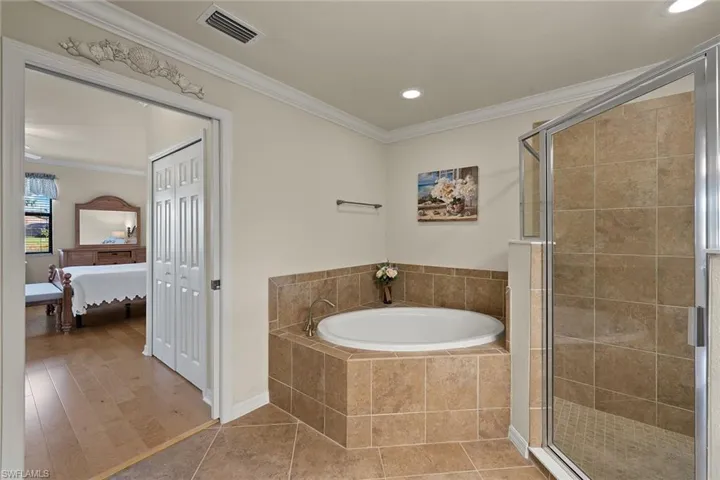 3159  Serena  LN, Naples, FL 34114
