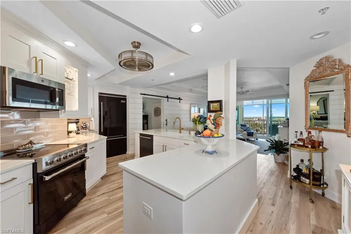2743 1st St 1803, Fort Myers, Florida 33916