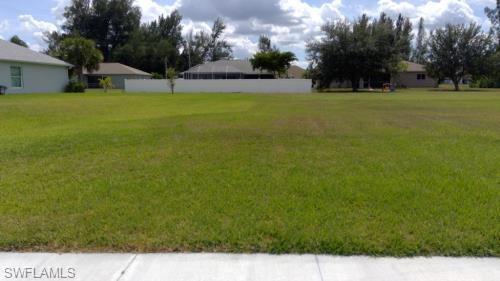 2824 Tropicana PKWY W, CAPE CORAL FL 33993