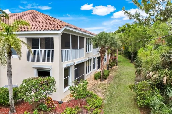 1445  Tiffany  LN, Naples, FL 34105