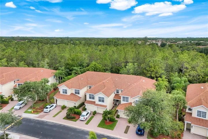 1445  Tiffany  LN, Naples, FL 34105