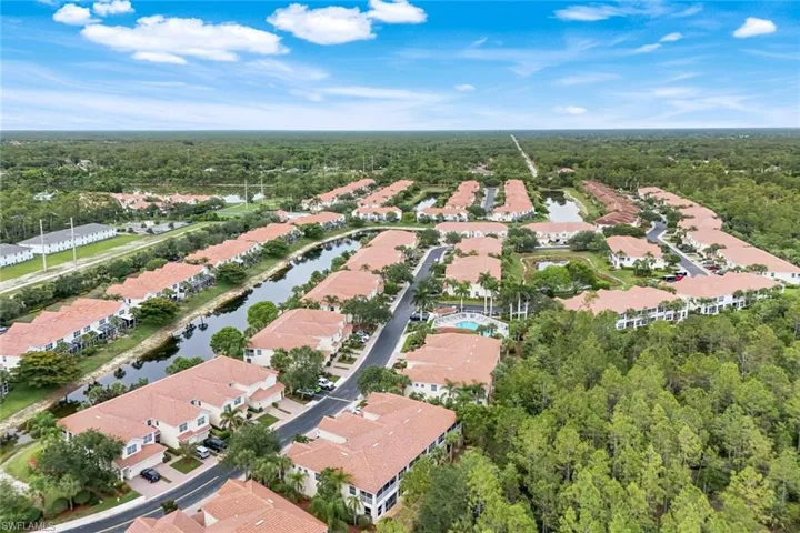 1445  Tiffany  LN, Naples, FL 34105