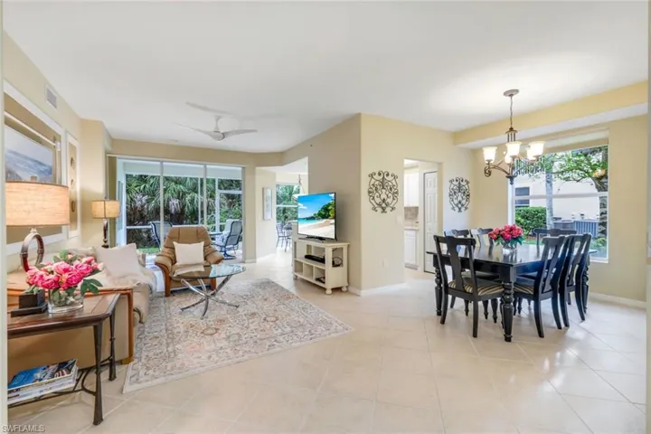 1445  Tiffany  LN, Naples, FL 34105