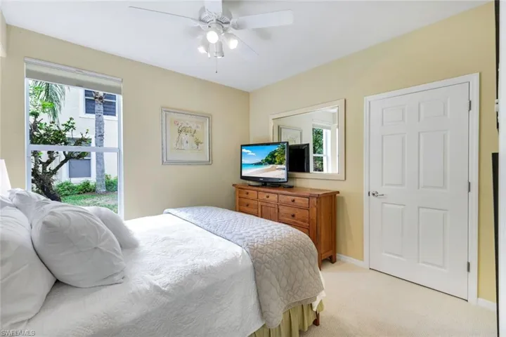 1445  Tiffany  LN, Naples, FL 34105