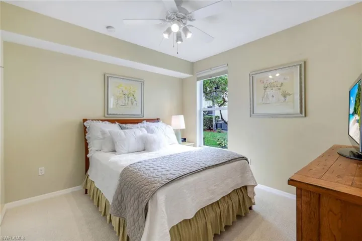 1445  Tiffany  LN, Naples, FL 34105