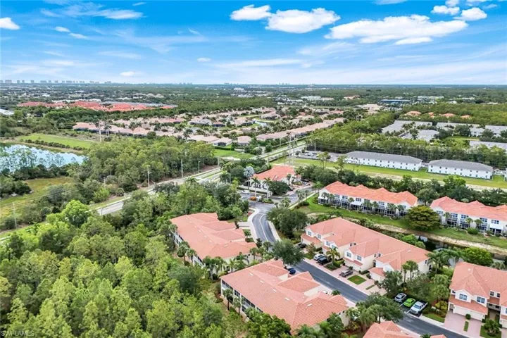 1445  Tiffany  LN, Naples, FL 34105