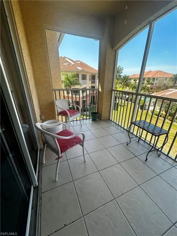 Screened Balcony