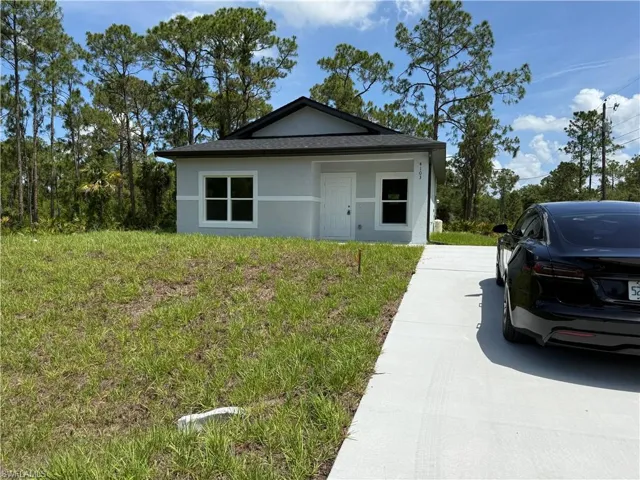 4103 E 13th St, Lehigh Acres, Florida 33972