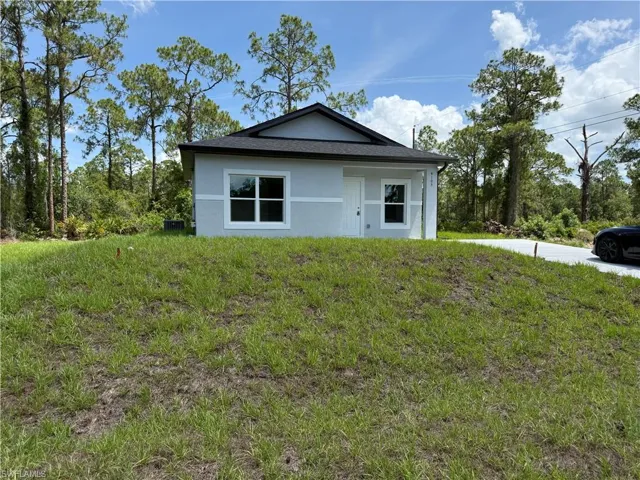 4103 E 13th St, Lehigh Acres, Florida 33972