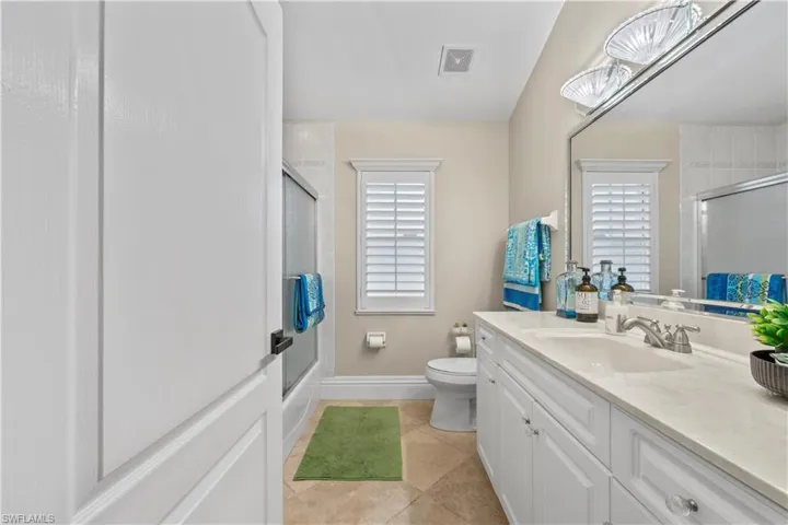 Guest Bathroom, tub/shower combo.