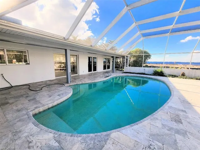 Pool w/Screened Cage Facing House