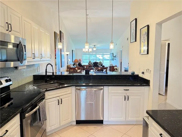 4070 Northlight Dr 1612, Naples, Florida 34112