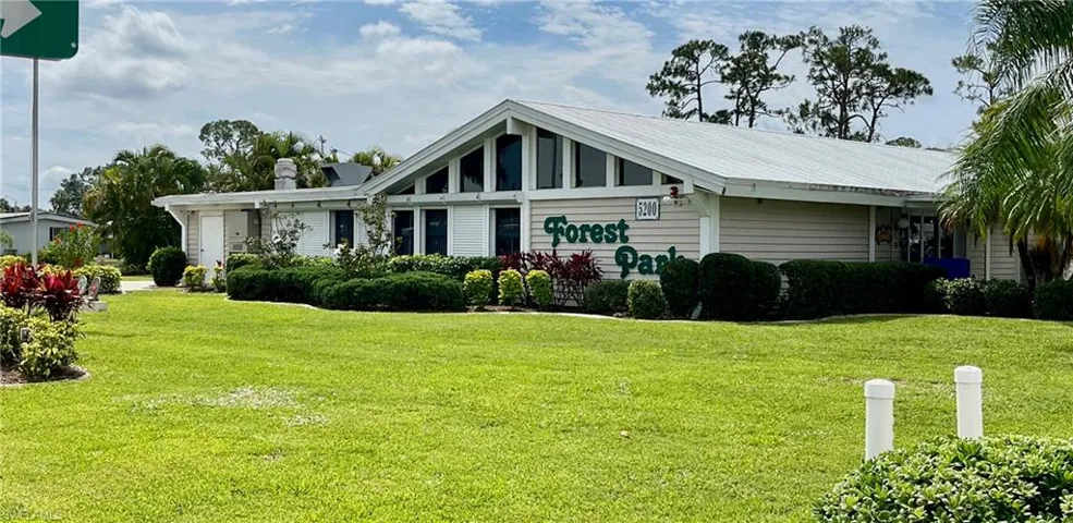 504  Timber S LN, North Fort Myers, FL 33917
