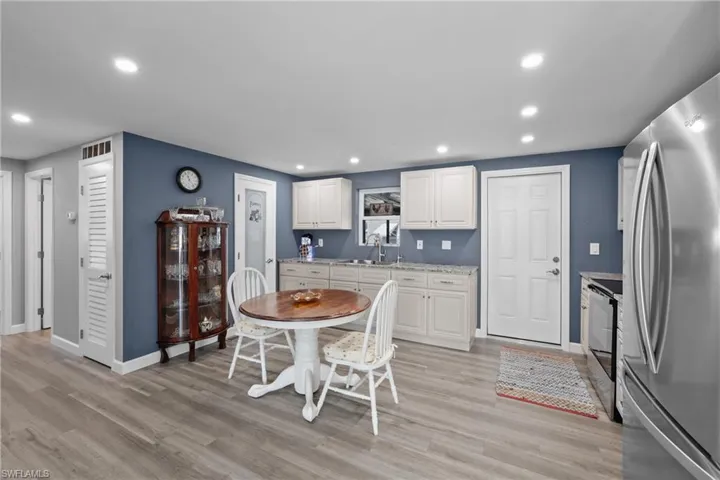 504  Timber S LN, North Fort Myers, FL 33917