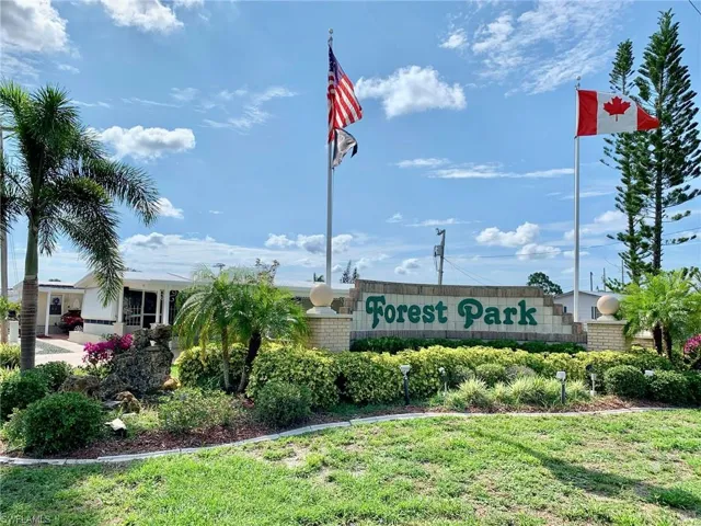 504  Timber S LN, North Fort Myers, FL 33917