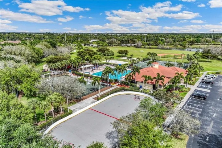 9675 Blue Stone CIR, FORT MYERS FL 33913