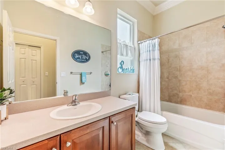 9675 Blue Stone CIR, FORT MYERS FL 33913
