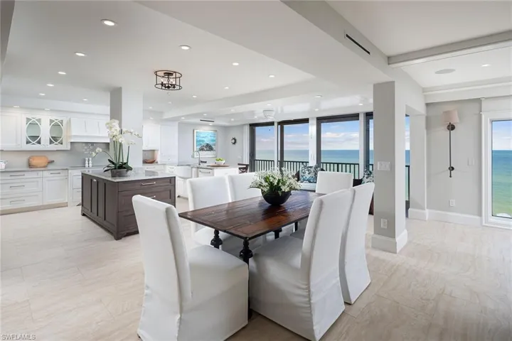 1285 Gulf Shore Blvd N 3b, Naples, Florida 34102
