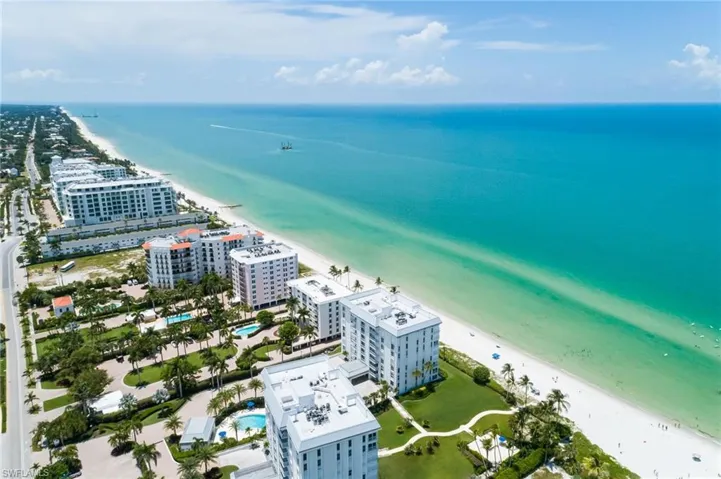 1285 Gulf Shore Blvd N 3b, Naples, Florida 34102