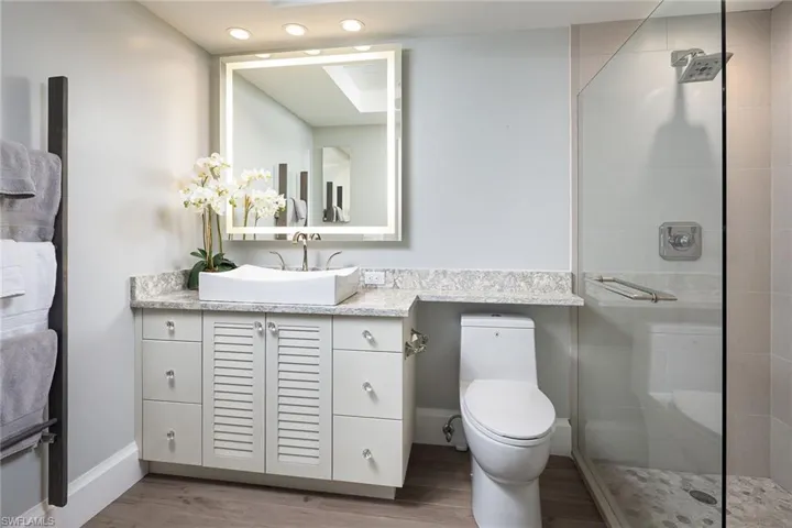 1285 Gulf Shore Blvd N 3b, Naples, Florida 34102