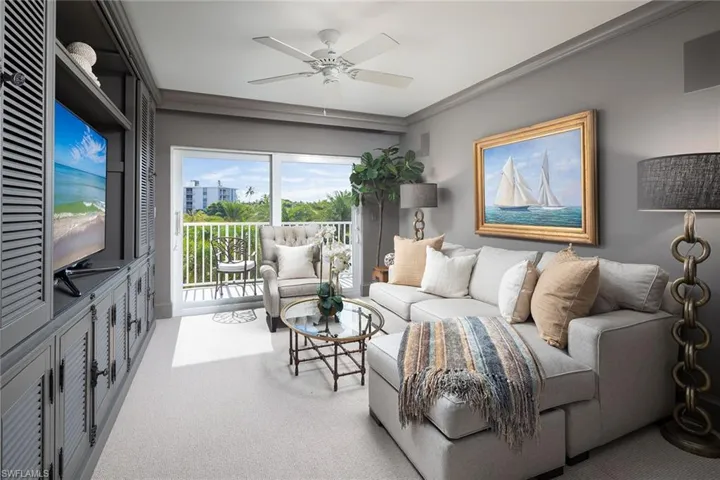 1285 Gulf Shore Blvd N 3b, Naples, Florida 34102