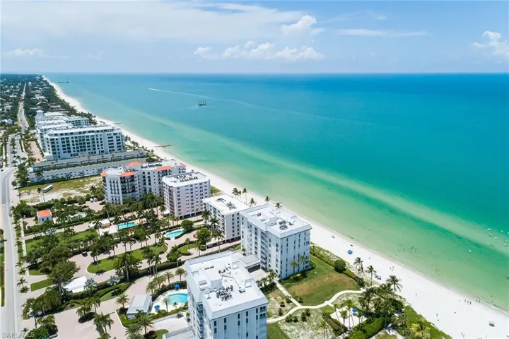 1285 Gulf Shore Blvd N 3b, Naples, Florida 34102