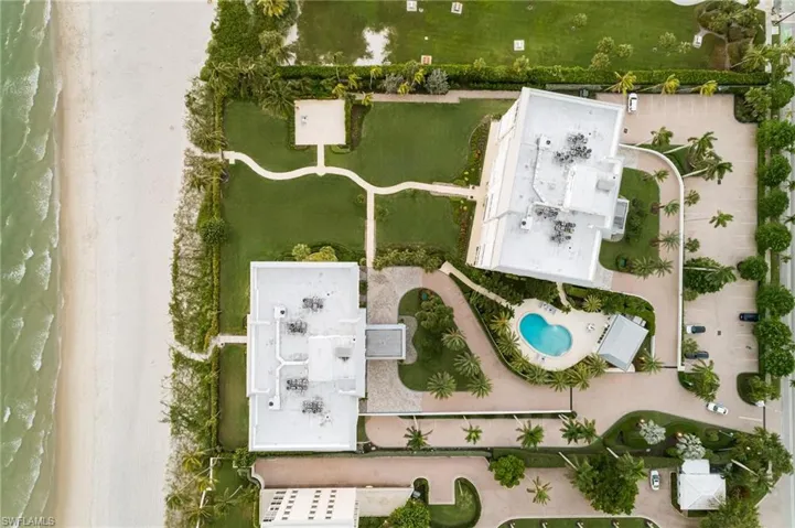 1285 Gulf Shore Blvd N 3b, Naples, Florida 34102